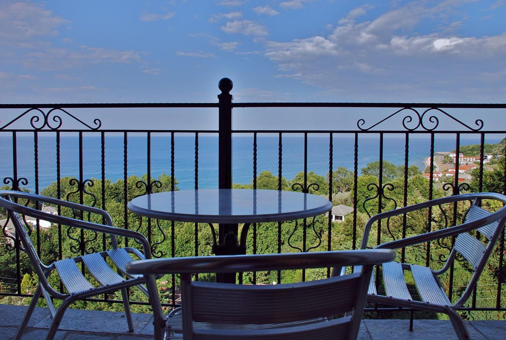Hotel Agnadi - Horefto Kültér fotó
